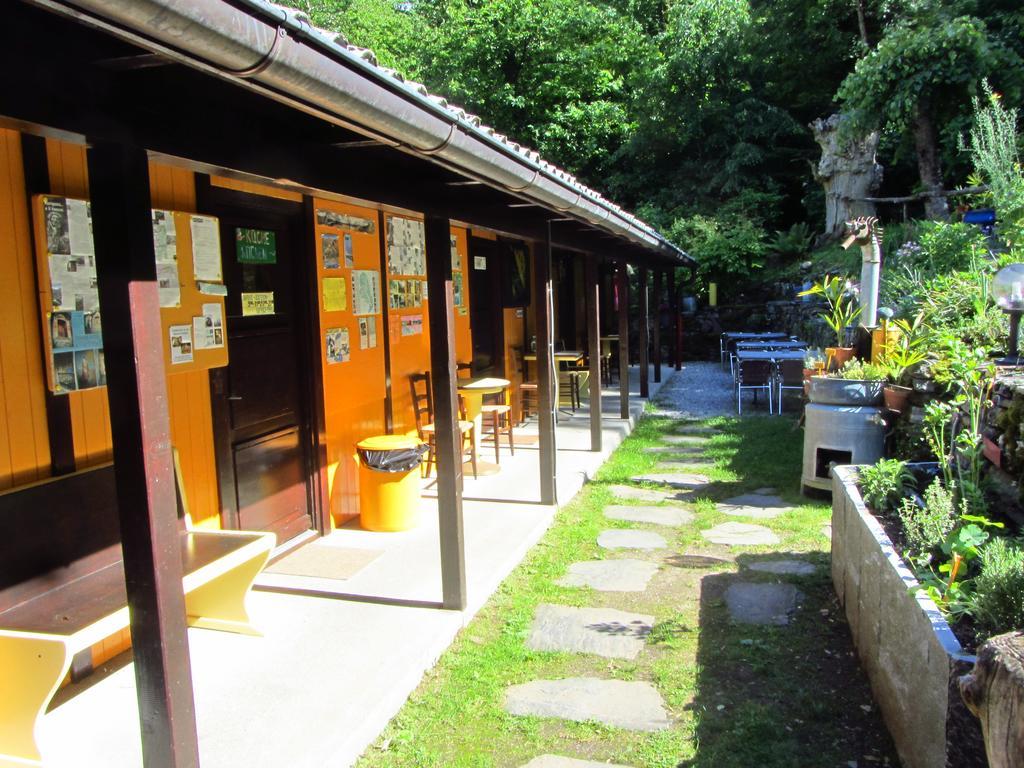 Baracca Backpacker Hostel Aurigeno Εξωτερικό φωτογραφία