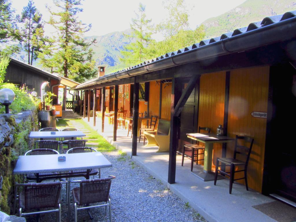 Baracca Backpacker Hostel Aurigeno Εξωτερικό φωτογραφία